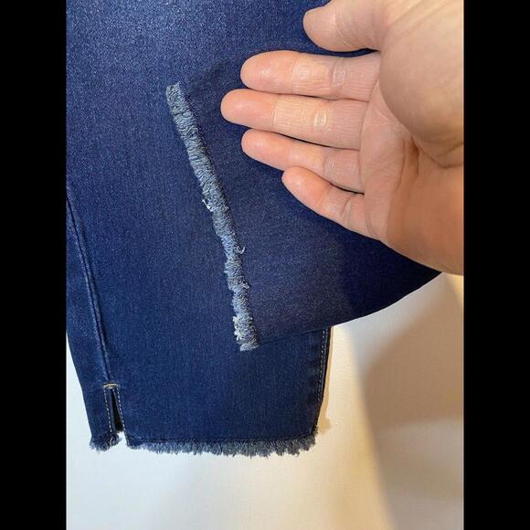 Nanette Lepore “BELLE” High Rise Flawless Skinny Crop Stretch SZ 6 WOMENS NWT - Picture 2 of 10